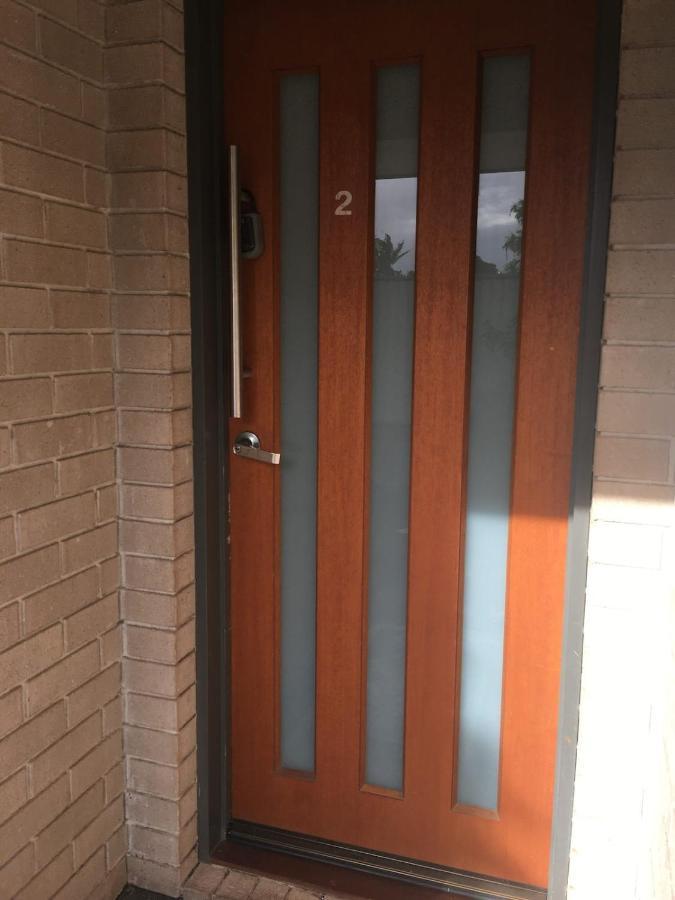 Bundys Best! Modern Luxury In The Heart Of Town Bundaberg Exterior foto