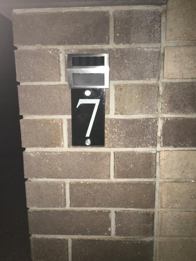 Bundys Best! Modern Luxury In The Heart Of Town Bundaberg Exterior foto