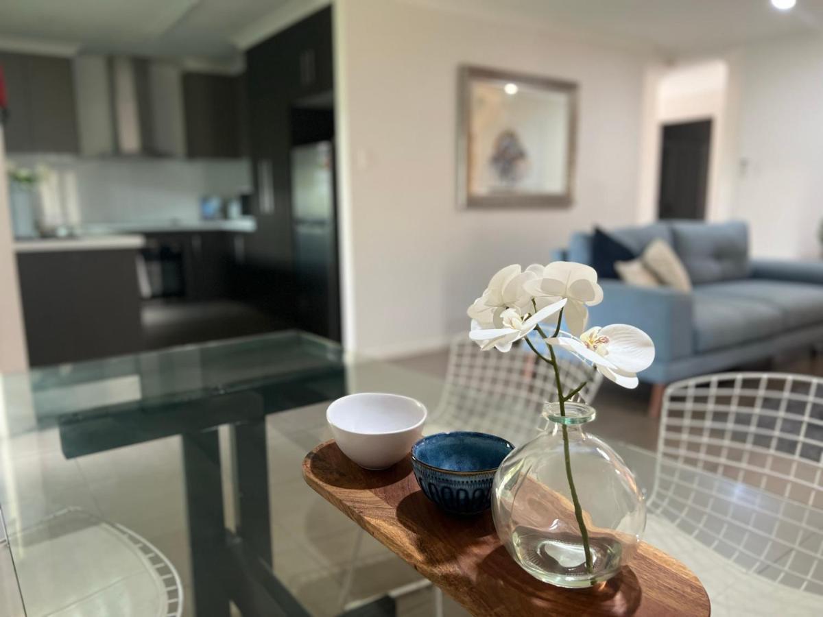 Bundys Best! Modern Luxury In The Heart Of Town Bundaberg Exterior foto